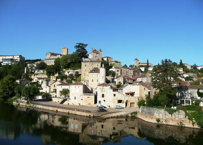 Domaene Mit Jacuzzi By Interhome * Gavaudun